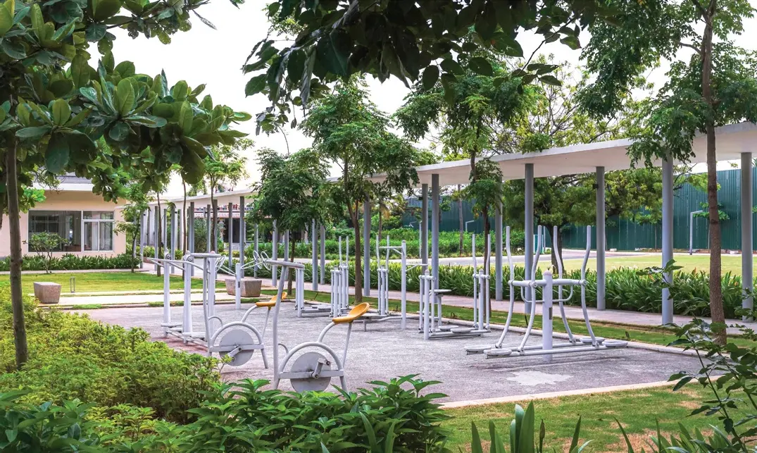 300-Seat Satvik Pure Vegetarian Dining
